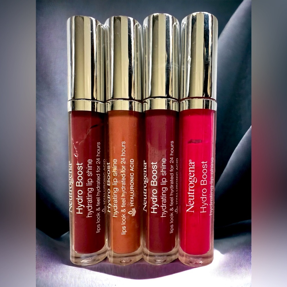 Lot of Four (4) Neutrogena Hydro Boost Hydrating Lip Gloss, 0.1 oz